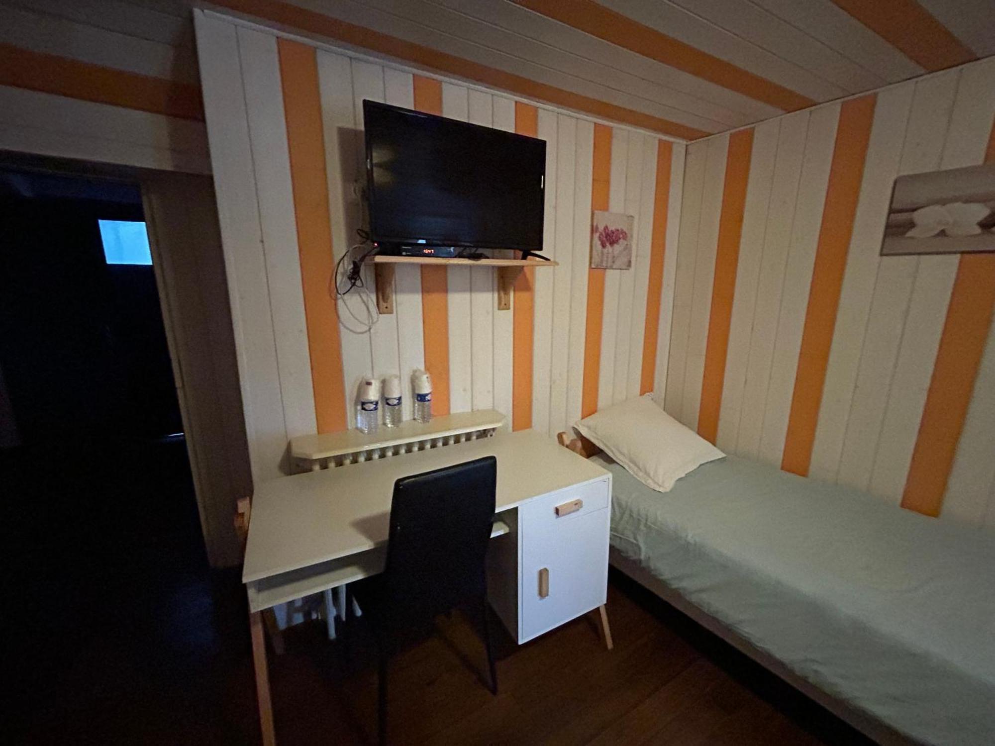 Chambres D'Hotes La Cheminee Tardets-Sorholus Eksteriør bilde